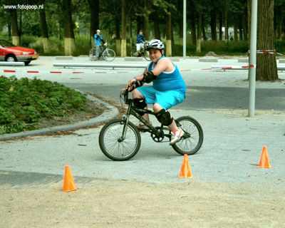 Foto 108 uit wijkfeest de dijk new