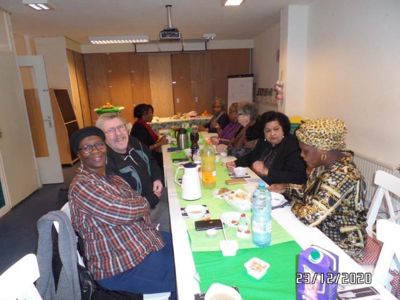 Foto 17 uit Kerst Bijeenkomst