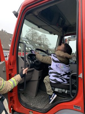 Foto 32 uit Voorlees Ontbijt25-1