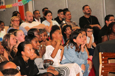 Foto 81 uit RegenboogEindFeest