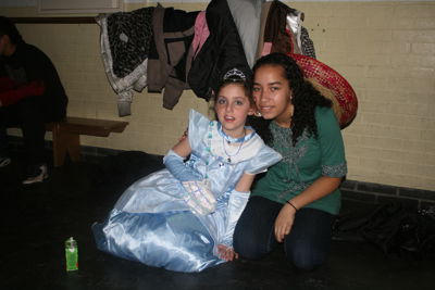 Foto 92 uit RKregenboogcarnaval