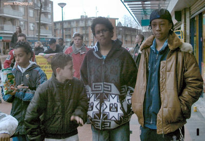 Foto 98 uit openingtokomilobi