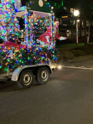 Foto 40 uit Kerstman Optocht