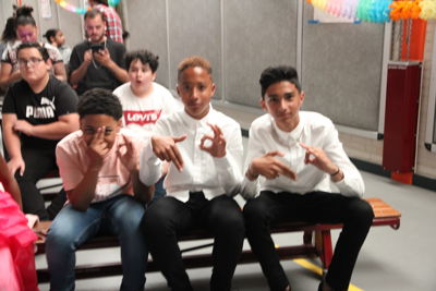 Foto 54 uit RegenboogEindFeest