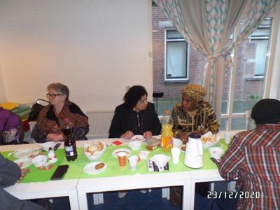 Foto 14 uit Kerst Bijeenkomst