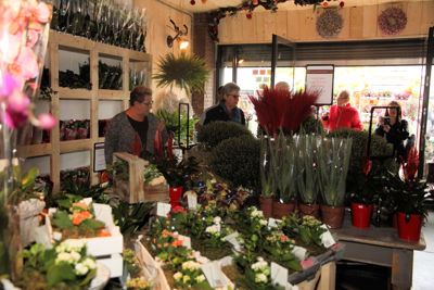 Foto 129 uit De Bloemenboetiek