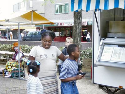 Foto 12 uit wijkfeest