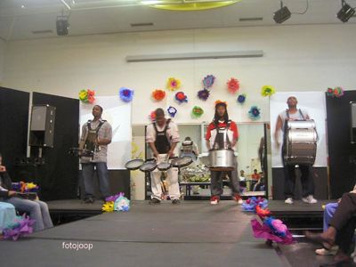 Foto 18 uit miss verkiezing 2005