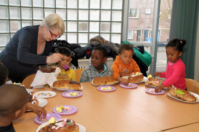 Foto 30 uit PaasBrood Versieren