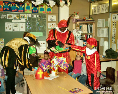 Foto 118 uit RK Regenboog