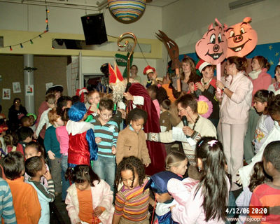 Foto 268 uit sinterklaas 2006 new