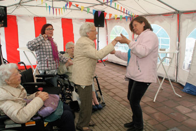 Foto 11 uit KunstOnthulling03-07