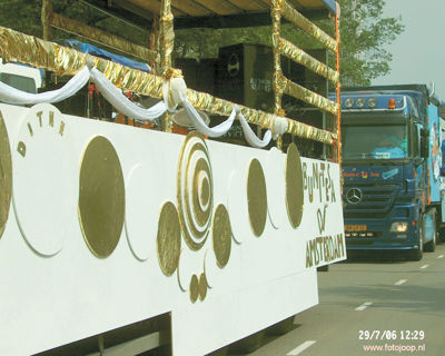 Foto 110 uit carnaval-labandera06