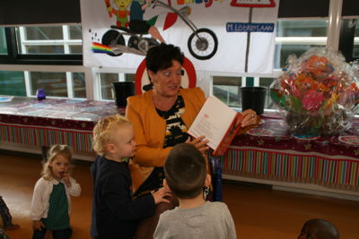 Foto 35 uit RKRegenboog25Jaar