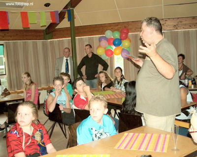 Foto 57 uit afscheidsfeestgroep8