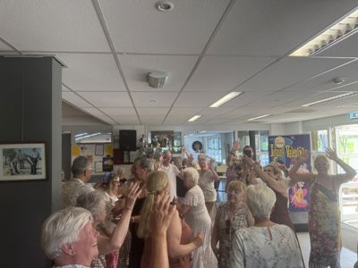 Foto 35 uit X- Optreden van Johnny Valentino. 21-6-26