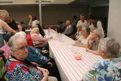 Foto 412 uit Ouderen4Daagse2016