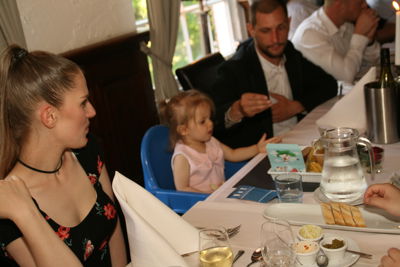 Foto 370 uit Bruiloft-Beverwaard