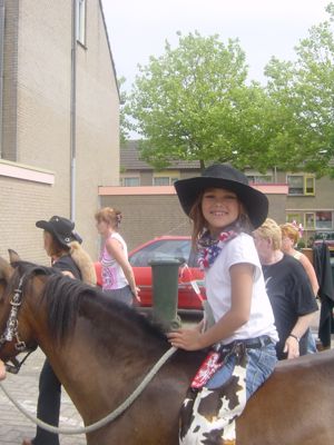 Foto 174 uit country feest 2005