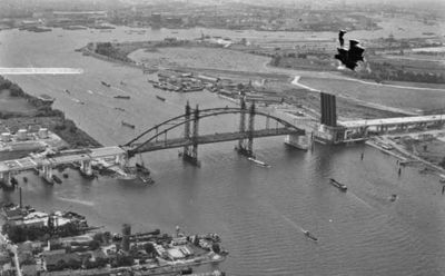 Foto 36 uit BRIENENOORDBRUG