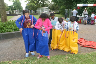 Foto 106 uit Buitenspeeldag10-6