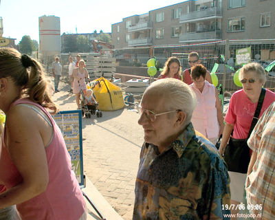 Foto 66 uit zeeman beverwaard