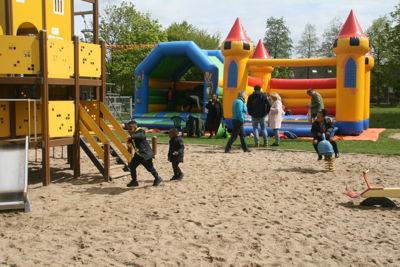 Foto 62 uit 27-4-17 Koningsdag