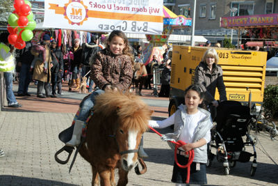 Foto 32 uit VoorjaarsMarkt19_3