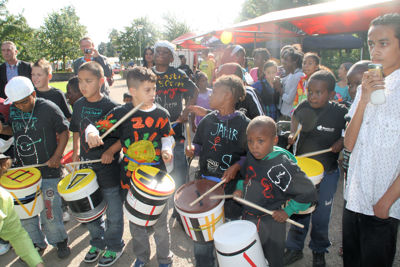 Foto 251 uit Wijkfeest-Braderie