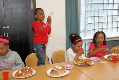 Foto 57 uit PaasBrood Versieren