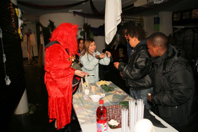 Foto 95 uit HalloWeen27-10-12