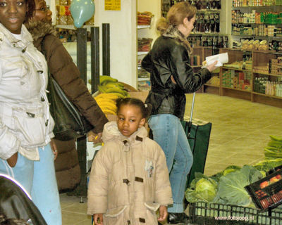 Foto 57 uit openingtokomilobi