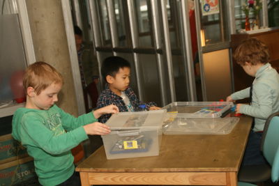 Foto 22 uit Bibli-Iqotheek13-01