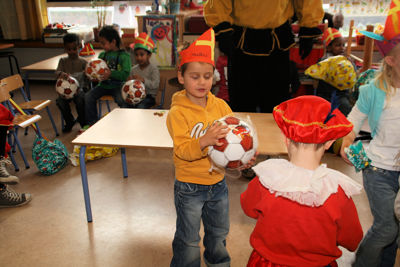 Foto 56 uit SintRKRegenboog3_12