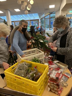 Foto 3 uit Kerststukjes Maken_2