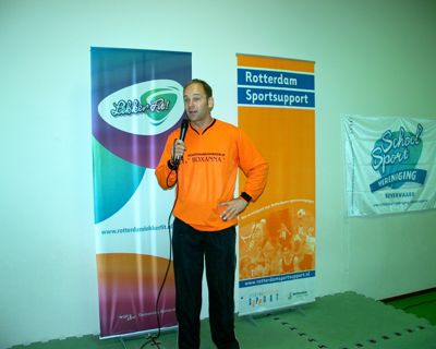 Foto 71 uit schoolsportplein07b.w