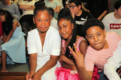 Foto 73 uit RegenboogEindFeest