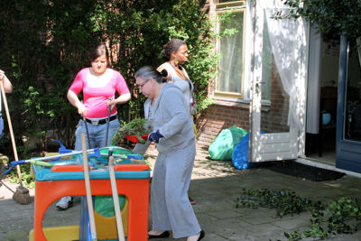 Foto 45 uit Schoonmaakdag20_4_11