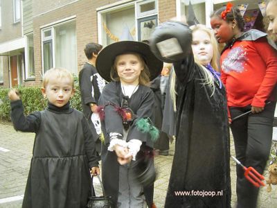 Foto 236 uit halloween2005