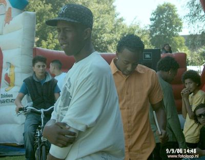 Foto 37 uit wijkparkfeest 2006