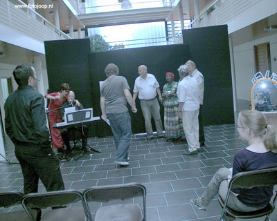 Foto 70 uit wijkfeest de dijk new