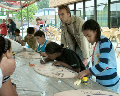 Foto 82 uit wijkfeest de dijk new