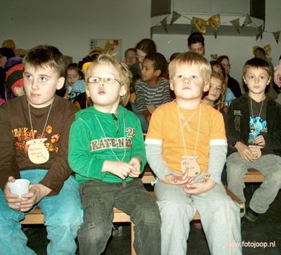 Foto 8 uit sinterklaas 2006 new