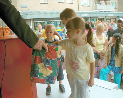 Foto 85 uit berenactie wc.b.w07