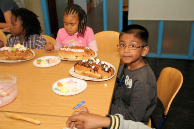 Foto 34 uit PaasBrood Versieren