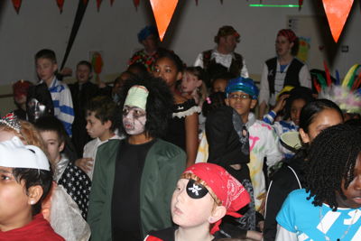 Foto 48 uit RKregenboogcarnaval