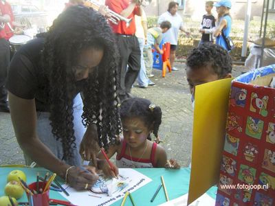 Foto 52 uit wijkparkfeest 2005