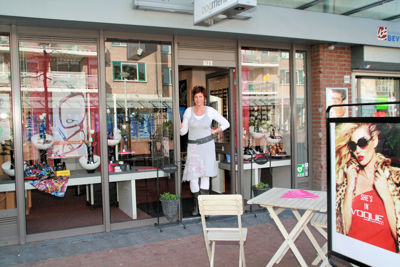 Foto 231 uit WINKELSBeverwaard