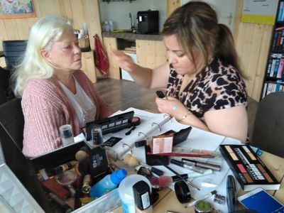 Foto 13 uit Doet Effe Mee Cafe