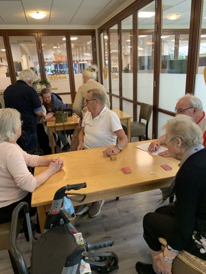 Foto 2 uit Klaverjassen 25-5-22